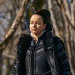 A Rainha Serpente: Temporada 2 – Episódio 1